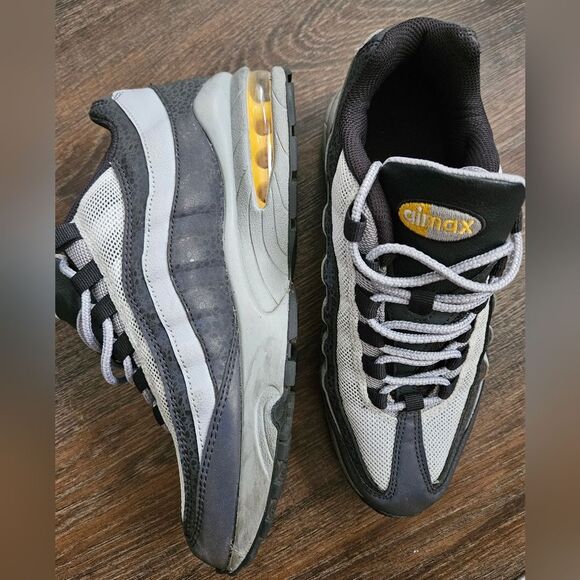 Nike Shoes Size 7Y Air Max 95 Safari Reflective Off Noir Gray Yellow BV1245-001 - Picture 6 of 10